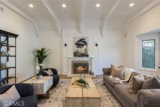 Single Family Residence, 4637 Westchester dr, Woodland Hills, CA 91364 - 25