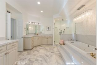 Single Family Residence, 4637 Westchester dr, Woodland Hills, CA 91364 - 35