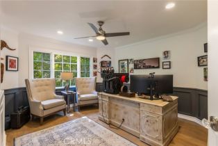 Single Family Residence, 4637 Westchester dr, Woodland Hills, CA 91364 - 40