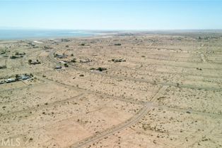 , 2711 Twin Lakes ave, Thermal, CA 92274 - 6