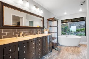 Single Family Residence, 5088 San Jacinto Circle West, Fallbrook, CA 92028 - 24