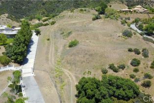 , 29500 Mulholland hwy, Agoura Hills, CA 91301 - 4