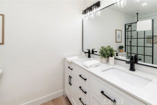 Single Family Residence, 7969 Calle Madrid, Carlsbad, CA 92009 - 18