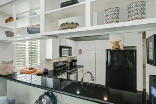 Condominium, 930 Via Mil Cumbres, Solana Beach, CA 92075 - 10