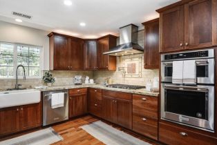 Single Family Residence, 745 Stage Coach ln, Fallbrook, CA 92028 - 10