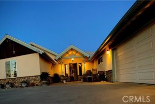 Single Family Residence, 745 Stage Coach ln, Fallbrook, CA 92028 - 2