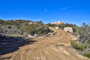 , 0 Avenida Escala, Murrieta, CA 92562 - 8