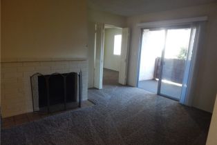 Condominium, 17552 Vandenberg ln, Tustin, CA 92780 - 10