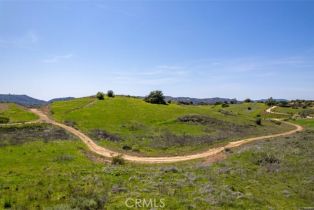 Land, 0 Avenida La Cresta, Murrieta, CA  Murrieta, CA 92562