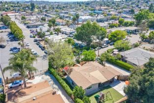 Single Family Residence, 242 Kalmia st, Fallbrook, CA 92028 - 9