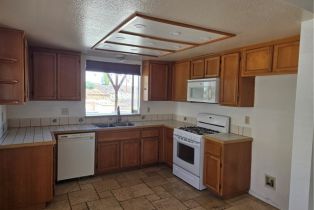 Single Family Residence, 24356 Via Las Junitas, Murrieta, CA 92562 - 4