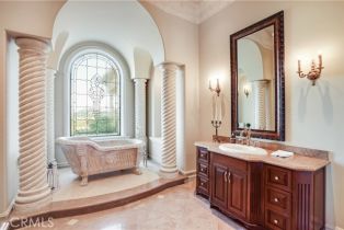 Single Family Residence, 19319 Calle Juanito, Murrieta, CA 92562 - 52