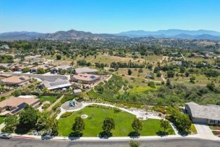 Single Family Residence, 287 Tom McGuinness Jr. cir, Fallbrook, CA 92028 - 10