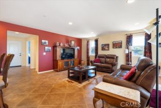 Single Family Residence, 287 Tom McGuinness Jr. cir, Fallbrook, CA 92028 - 28