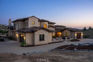 Single Family Residence, 1470 Via Chaparral, Fallbrook, CA 92028 - 2