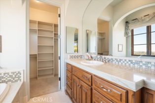 Single Family Residence, 1470 Via Chaparral, Fallbrook, CA 92028 - 40