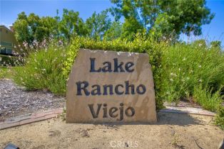 Single Family Residence, 3311 Avocado Vista ln, Fallbrook, CA 92028 - 37