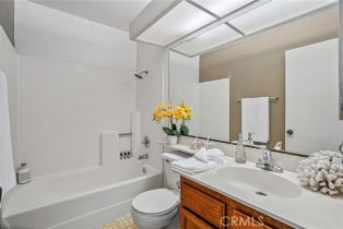 Single Family Residence, 1453 Grey Oaks ct, Oceanside, CA 92056 - 13