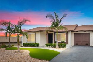 Single Family Residence, 4735 Sunny Hills RD, Oceanside, CA  Oceanside, CA 92056