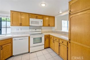 Condominium, 6827 Alderwood dr, Carlsbad, CA 92011 - 11