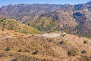 , Alex rd, Fallbrook, CA 92028 - 3