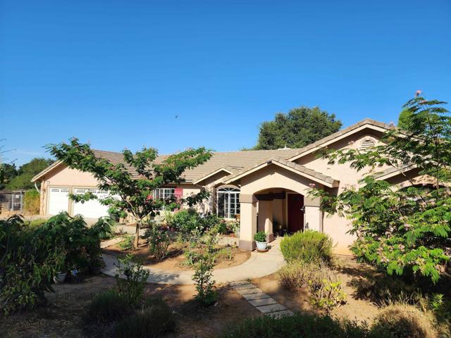 Single Family Residence, 27252 Shiloh ln, Valley Center, CA 92082 - 1