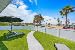 Single Family Residence, 8305 Camino del oro, La Jolla, CA 92037 - 4