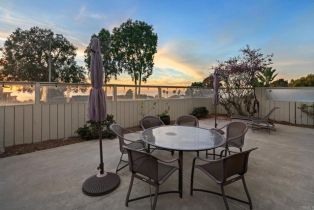 Residential Income, 541 Camino Del Mar, Del Mar, CA 92014 - 11