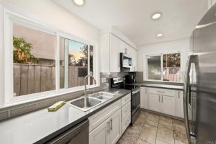 Residential Income, 541 Camino Del Mar, Del Mar, CA 92014 - 7