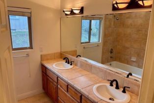 Single Family Residence, 2399 Paige Circle, Fallbrook, CA 92028 - 10