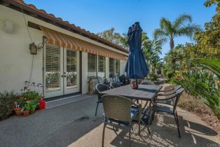 Single Family Residence, 25120 Las Palmeras, Temecula, CA 92590 - 52