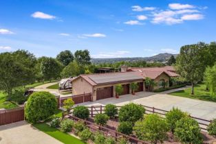 Single Family Residence, 30823 Hilltop View ct, Valley Center, CA 92082 - 3