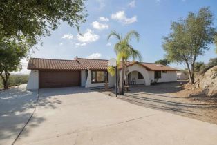 Single Family Residence, 19336 Paradise Mountain rd, Valley Center, CA 92082 - 24