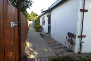 , 228 Melrose, Encinitas, CA 92024 - 2