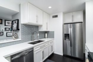 Condominium, 2639 Pirineos way, Carlsbad, CA 92009 - 16