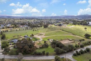 , 3270 Olive Hill rd, Fallbrook, CA 92028 - 3