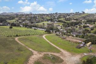 , 3270 Olive Hill rd, Fallbrook, CA 92028 - 8