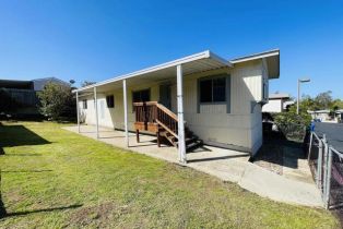 , 1455 Alturas rd, Fallbrook, CA 92028 - 7