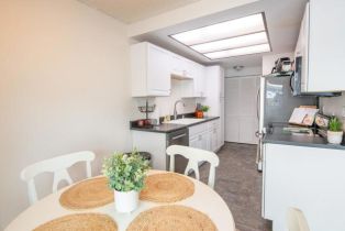 Condominium, 4263 Arcata Bay way, Oceanside, CA 92058 - 7