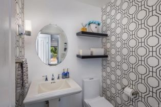 Single Family Residence, 7980 Via Capri, La Jolla, CA 92037 - 13