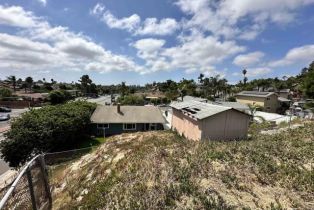 Single Family Residence, 2760 Thunder dr, Oceanside, CA 92056 - 30