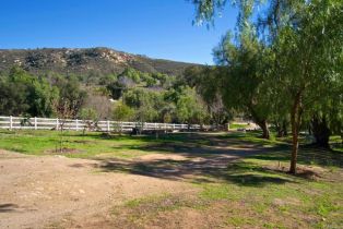 Single Family Residence, 15176 Vali Hai rd, Poway, CA 92064 - 10