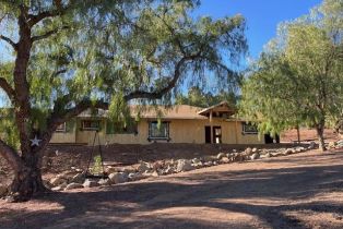 Single Family Residence, 15176 Vali Hai rd, Poway, CA 92064 - 3