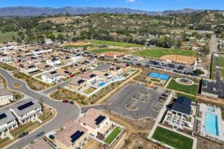 Single Family Residence, 28433 Farm Creek way, Valley Center, CA 92082 - 49