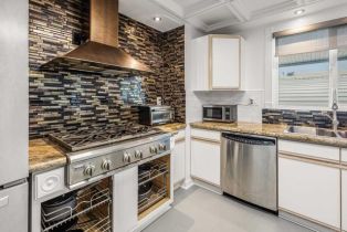 , 7236 San Benito st, Carlsbad, CA 92011 - 9