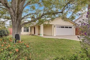 Single Family Residence, 950  E Elder ST, Fallbrook, CA  Fallbrook, CA 92028