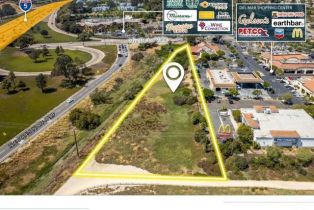 ,  Via de la Valle, Del Mar, CA 92014 - 4