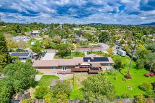 Single Family Residence, 1321 Friends way, Fallbrook, CA 92028 - 57