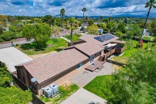 Single Family Residence, 1321 Friends way, Fallbrook, CA 92028 - 61