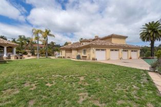 Single Family Residence, 13645 Paseo De La Huerta, Poway, CA 92064 - 54